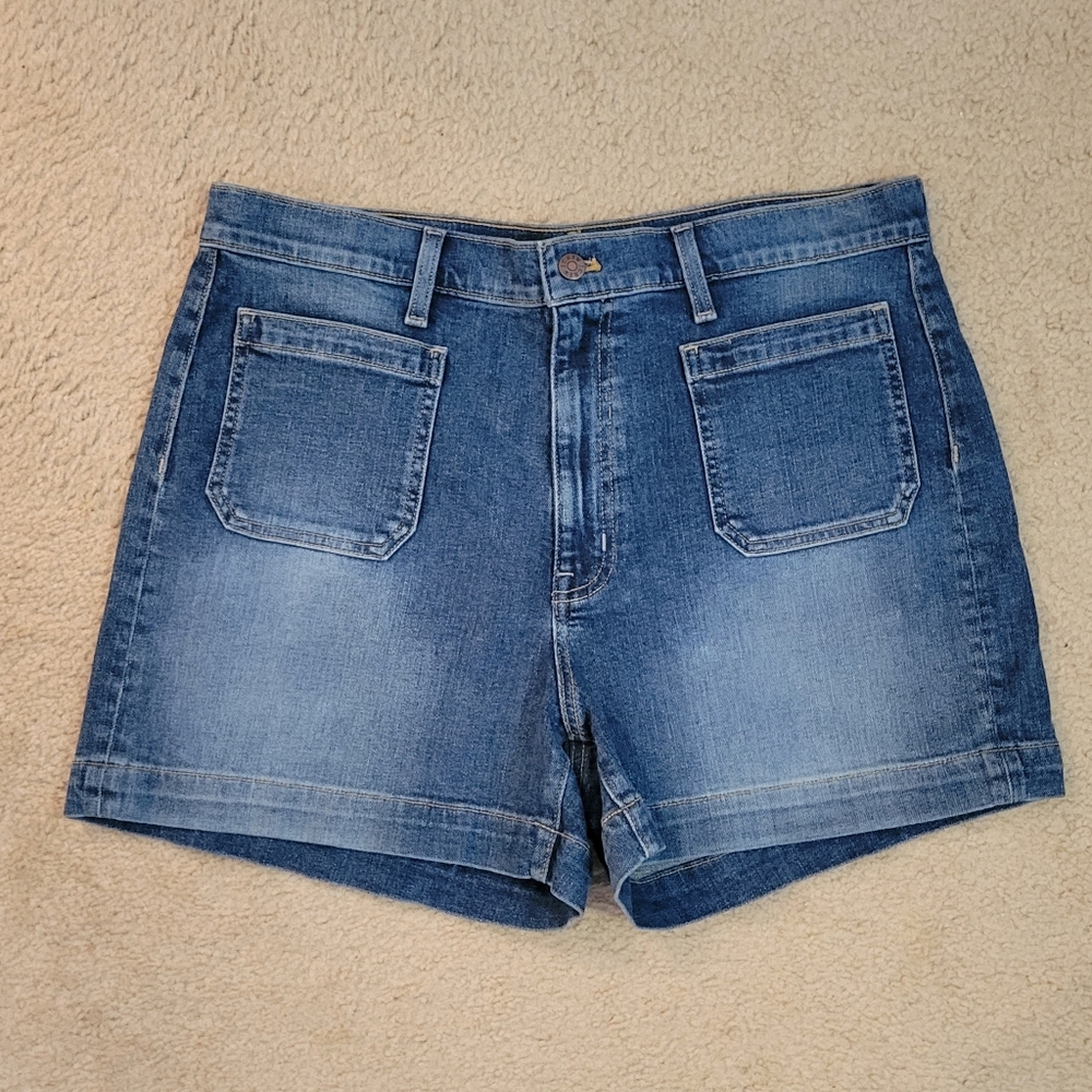 NEW Women's JCrew Denim Shorts Sz 14/32